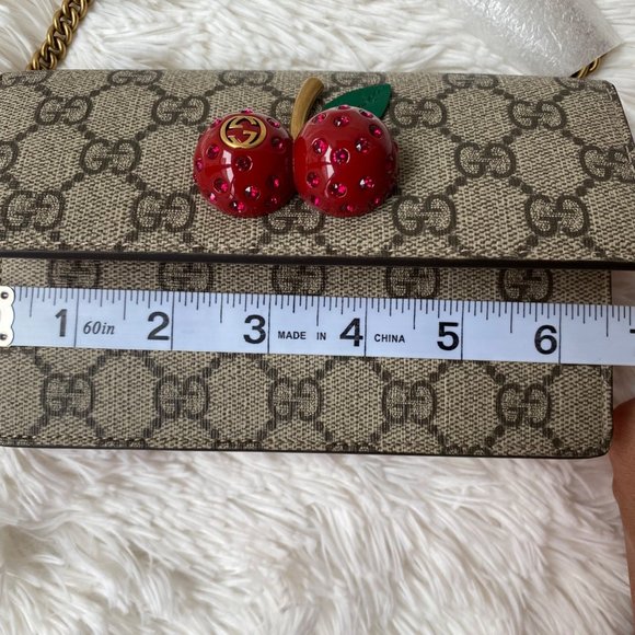 Gucci GG Supreme Monogram Mini Cherry Chain Bag - Picture 5 of 11